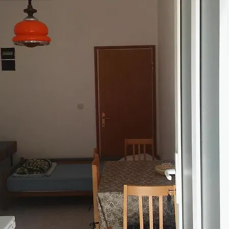 Luka Dubrava 13632c Apartmán Brijesta